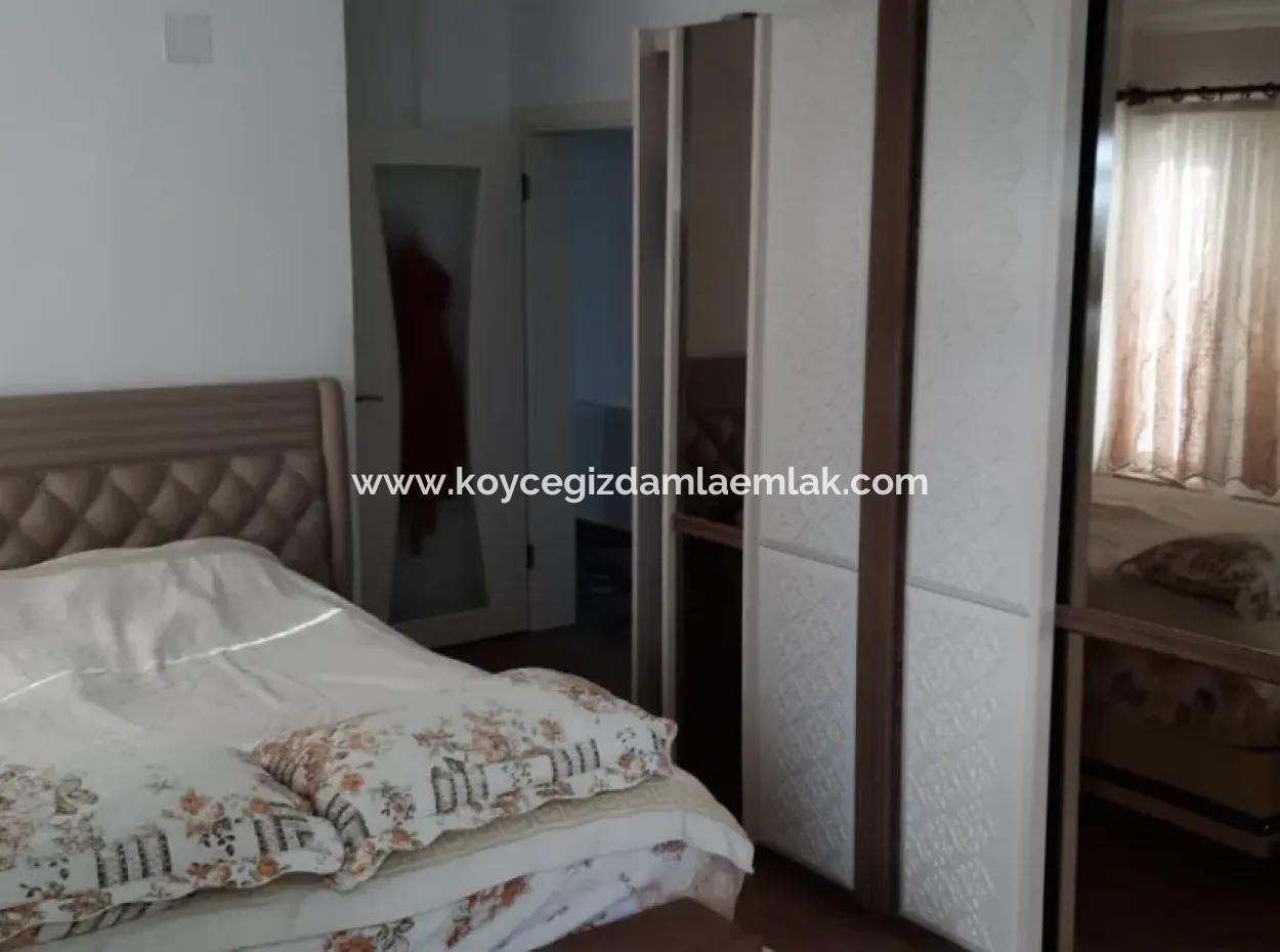 4 1 Triplex Fully Detached Villa For Sale