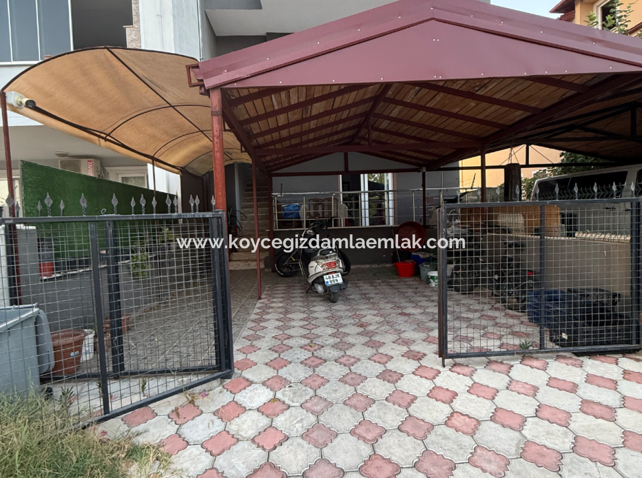 Penthouse Duplex Apartment For Sale 3 1 In Köyceğiz Development