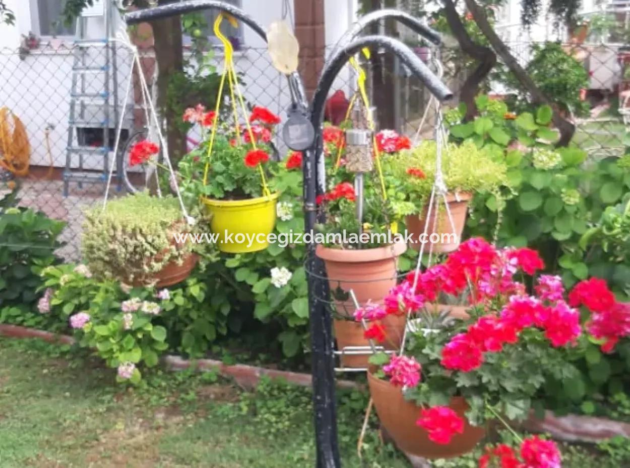 4+1 Satılık Triplex Tam Müstakil Villa