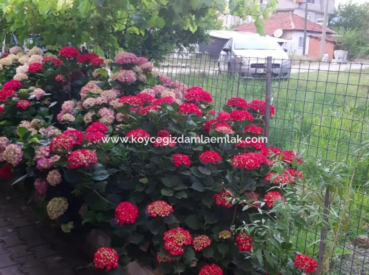 4+1 Satılık Triplex Tam Müstakil Villa