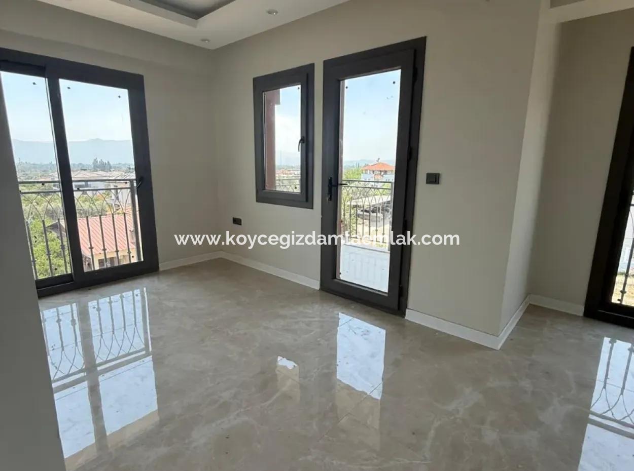 Köyceğizde Satılık Dubleks 3+1 Sıfır Daireler