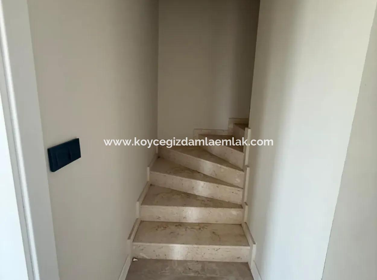 Köyceğizde Satılık Dubleks 3+1 Sıfır Daireler