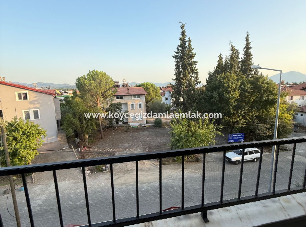 Köyceğiz Gelişimde 3+1 Satılık Çatı Dubleks Daire