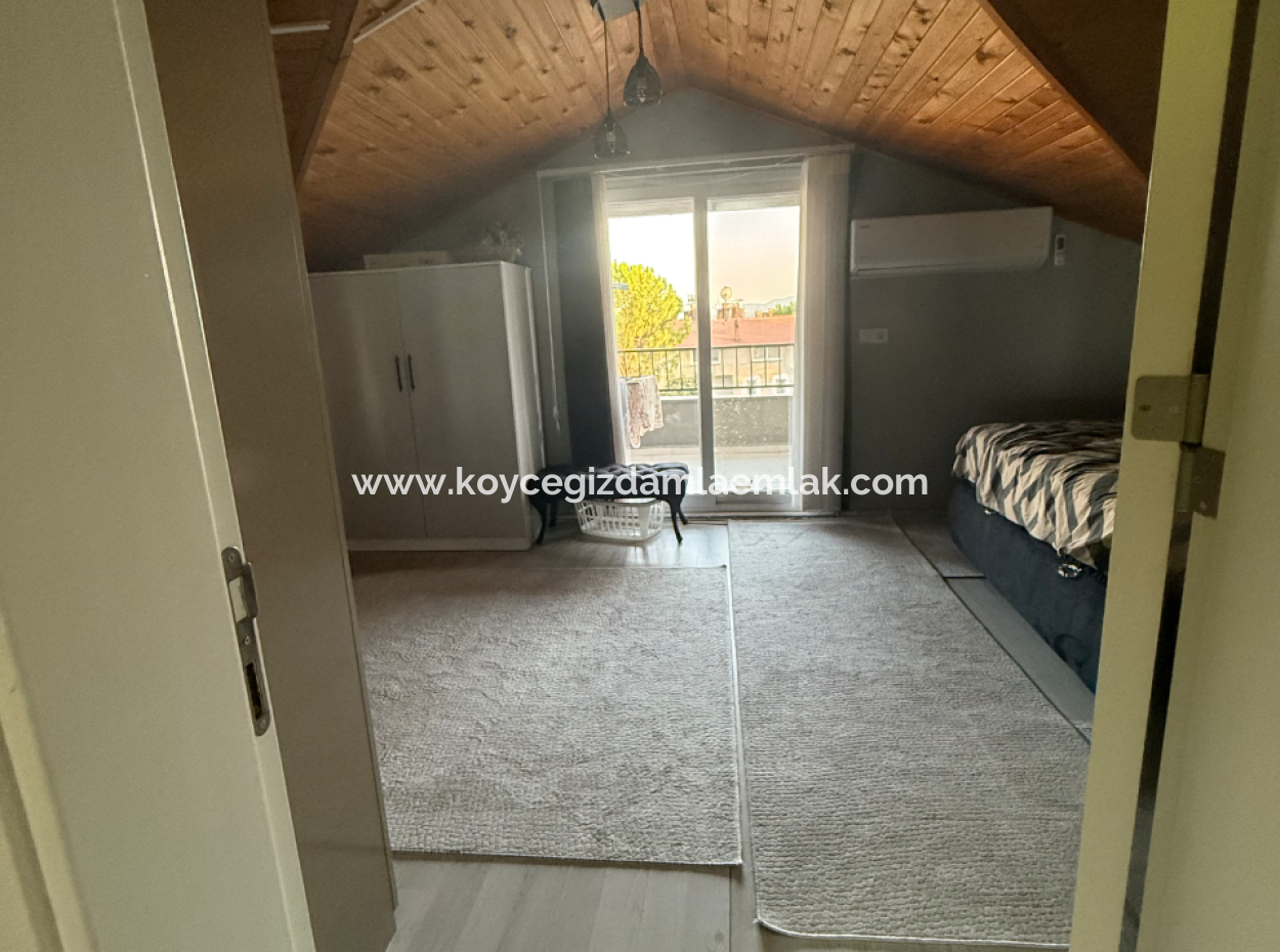 Köyceğiz Gelişimde 3+1 Satılık Çatı Dubleks Daire