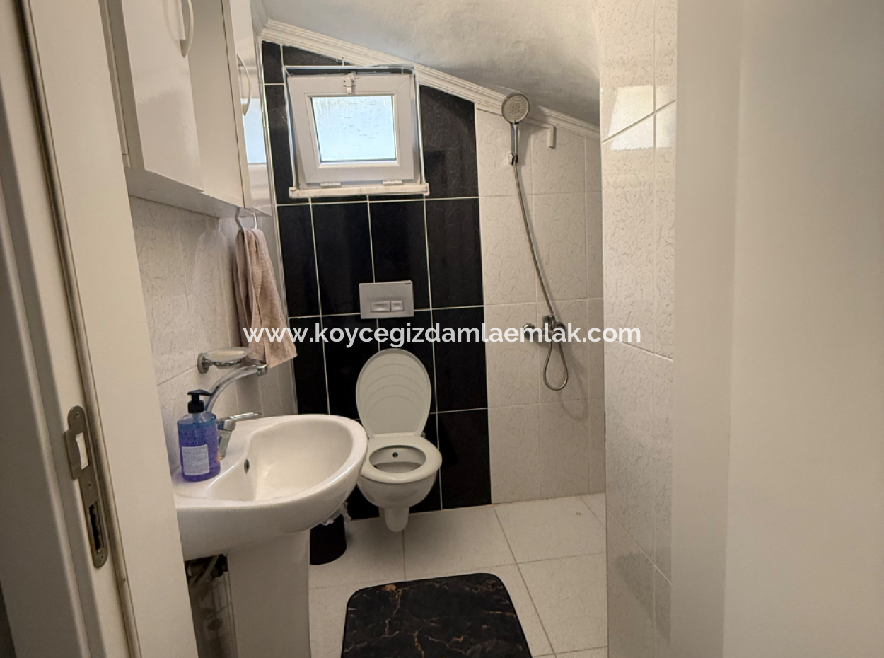 Köyceğiz Gelişimde 3+1 Satılık Çatı Dubleks Daire