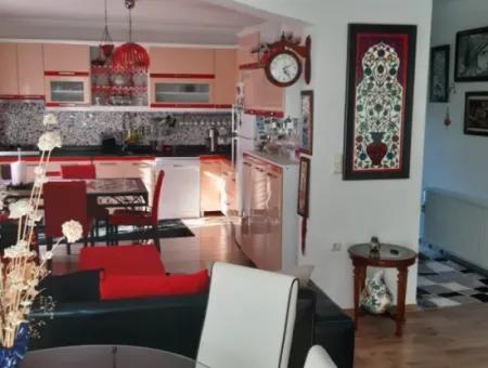 4+1 Satılık Triplex Tam Müstakil Villa