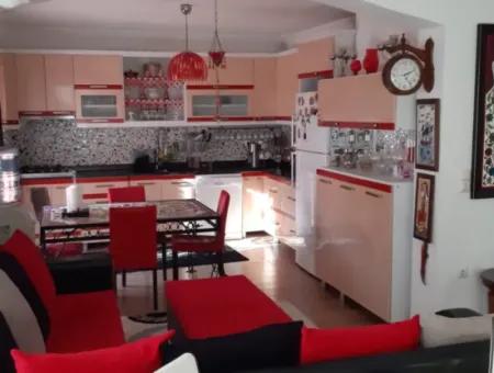 4+1 Satılık Triplex Tam Müstakil Villa