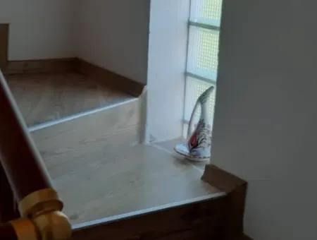 4+1 Satılık Triplex Tam Müstakil Villa
